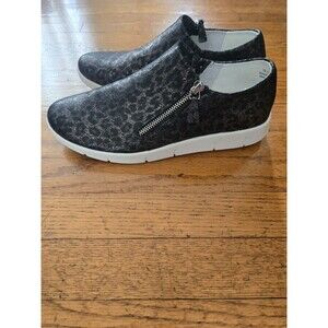 Johnston & Murphy Womens Cheetah Print Zipper Slip On Shoes Size 9.5